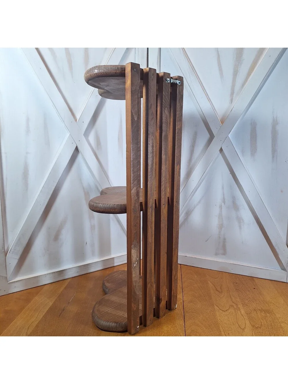 VTG Solid Wood Heart Shape Tiered Corner Trinket Shelf 19